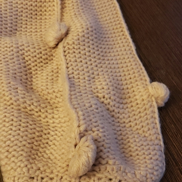 Simplee Crewneck Oversized Chunky Knit Bobble Sleeve Sweater Tan Size S - Picture 9 of 10